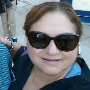 Meet your Posher, Breny